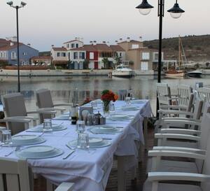 Port Villa Deniz Restaurant Alacati Izmir